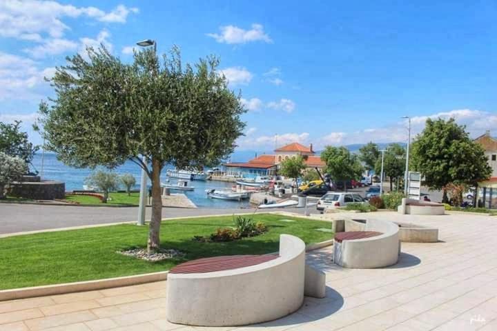 Lukica Apartment Sveti Juraj Luaran gambar